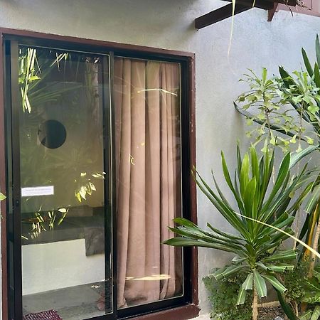 Yay Lodge Siargao, Private Room 1 With Ac & Hot Shower And Fast Starlink Wifi General Luna  Bagian luar foto